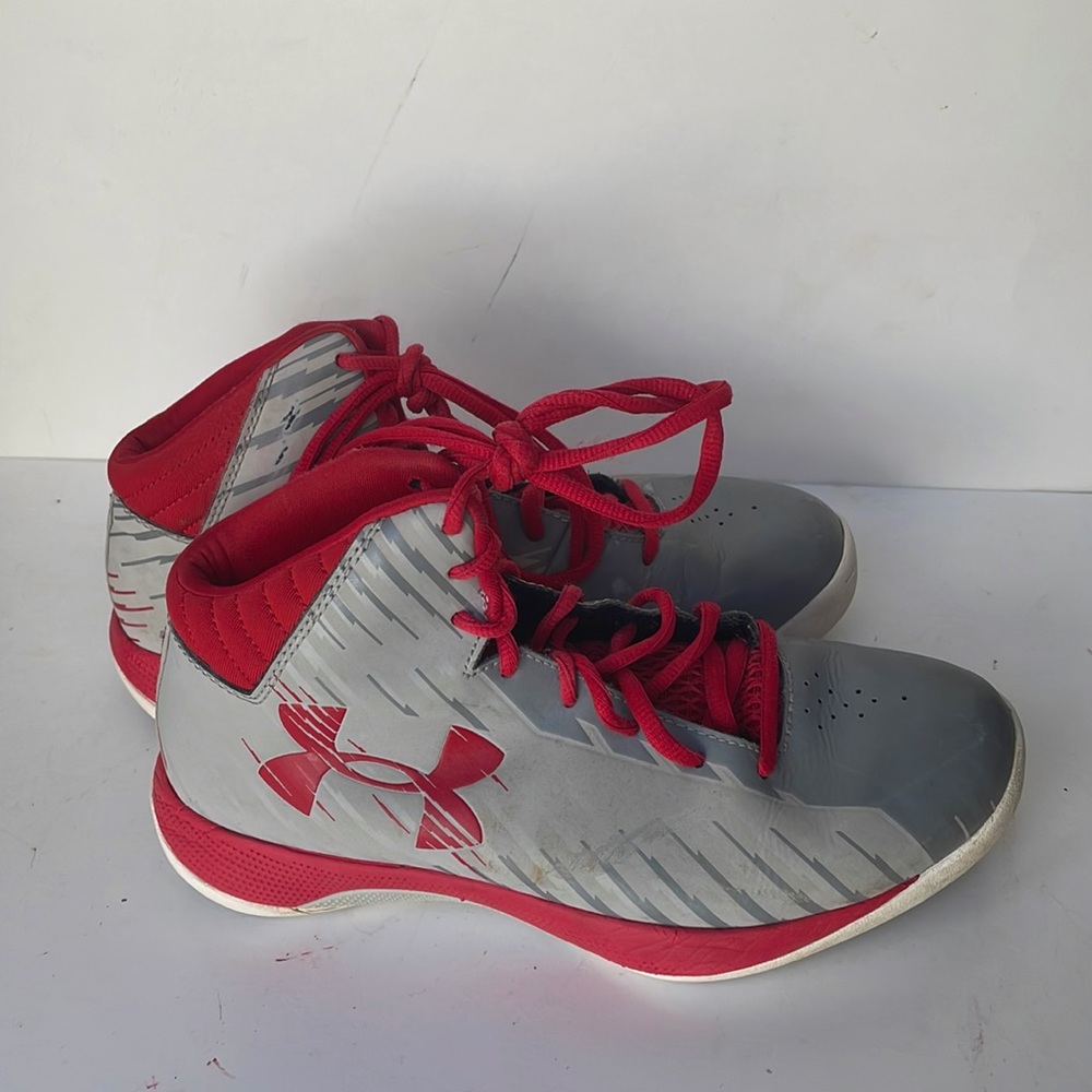 Under Armour Womens Basketball Shoes.